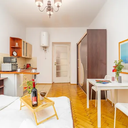 Batorego - Old Town Nearby - By Rentujemy