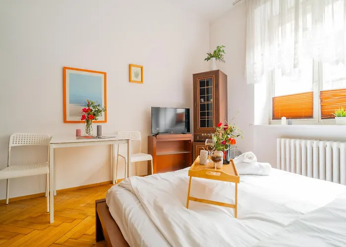 Batorego - Old Town Nearby - By Rentujemy * Krakov